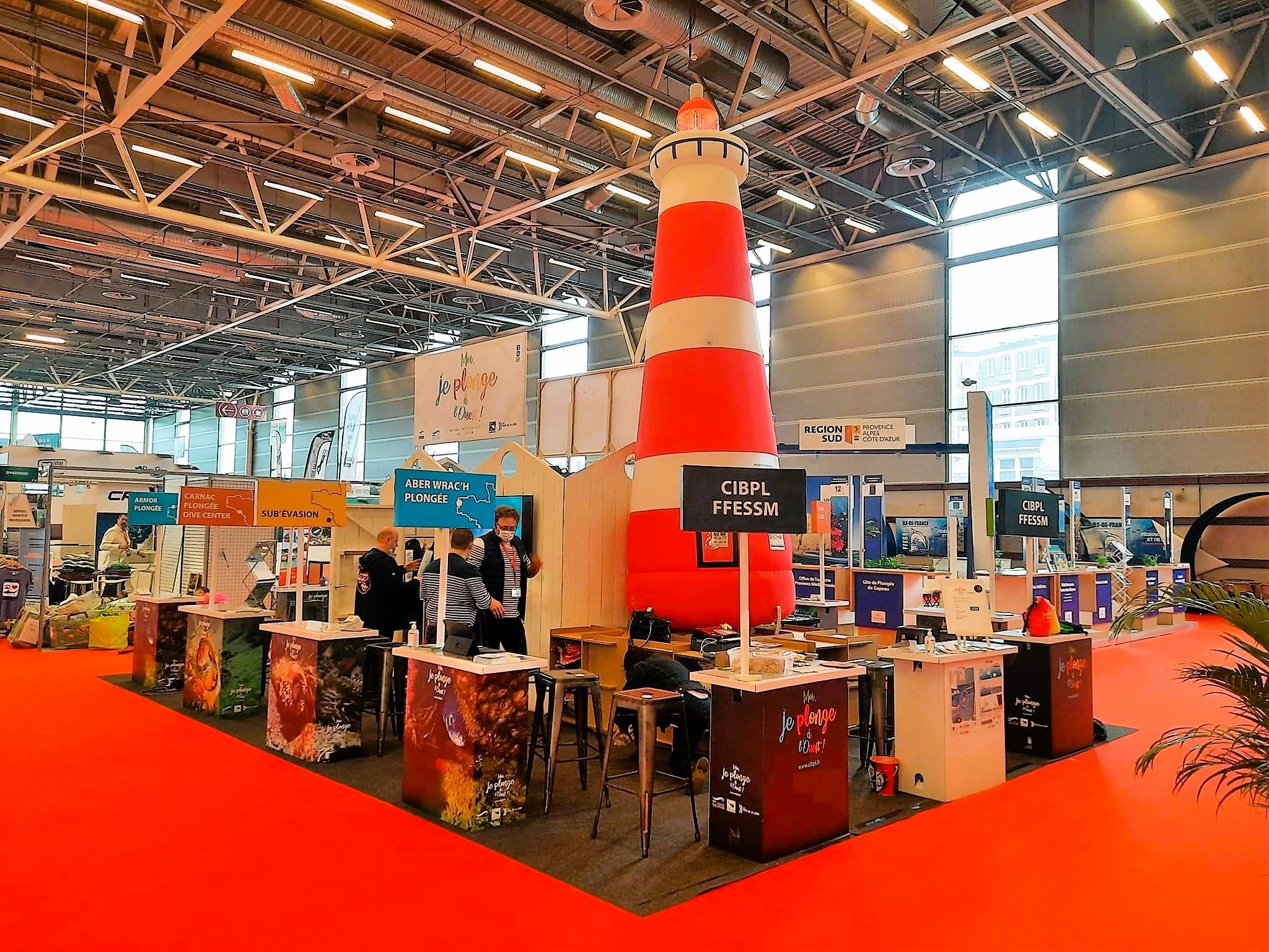 Comptoirs d'accueil pour un stand d'exposition